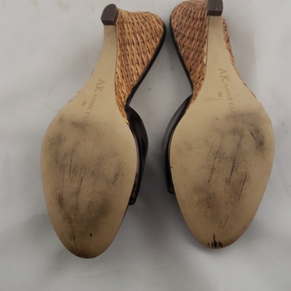 Anne Klein Akhoola Wedge Slides Patent Leather EUC - Picture 6 of 6